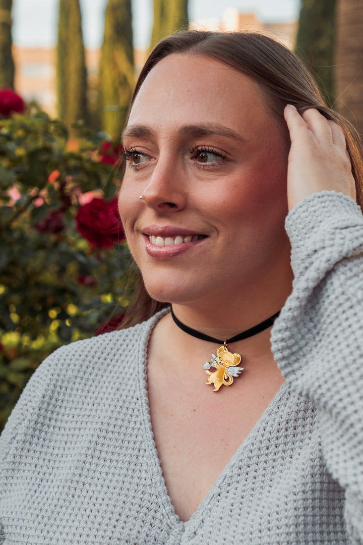 Choker de metacrilato inspirado en tu serie de anime de la infancia Sakura Cazadora de Cartas, Espejo dorado y color para dar ese toque brillante a esta joyita