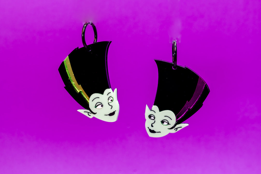 Pendientes de metacrilato inspirados en tu serie de la infancia, Estos pendientes tan cañeros y originales realizados a mano son geniales para el día a día