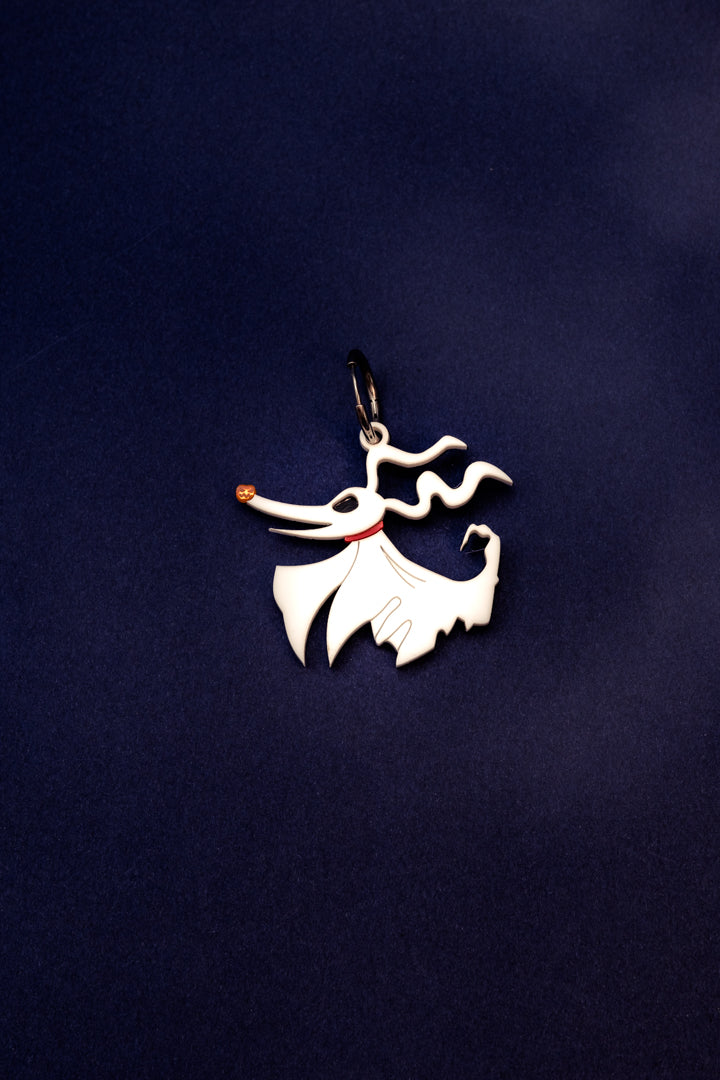 Pendientes de metacrilato inspirados en los perros de las películas de Tim Burton, unos pendientes muy roqueros para el día a día.