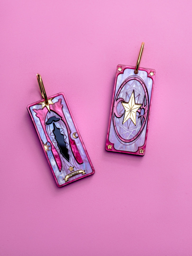 Pendientes de metacrilato inspirados en tu serie de anime de la infancia Sakura Cazadora de Cartas, Espejo dorado y color para dar ese toque brillante a esta joyita