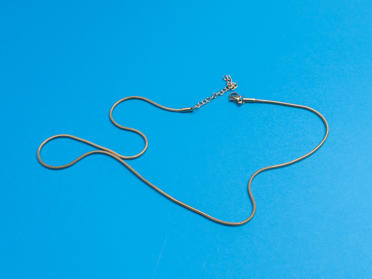 Cadena cola de ratón para colgar tus charms favoritos, en dorado