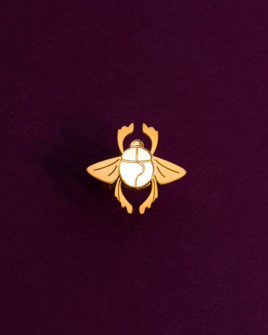 anillo de acero inoxidable dorado con metacrilato dorado metalizado y dorado espejo para hacer el escarabajo. Inspirado en la pelicula de aladdin