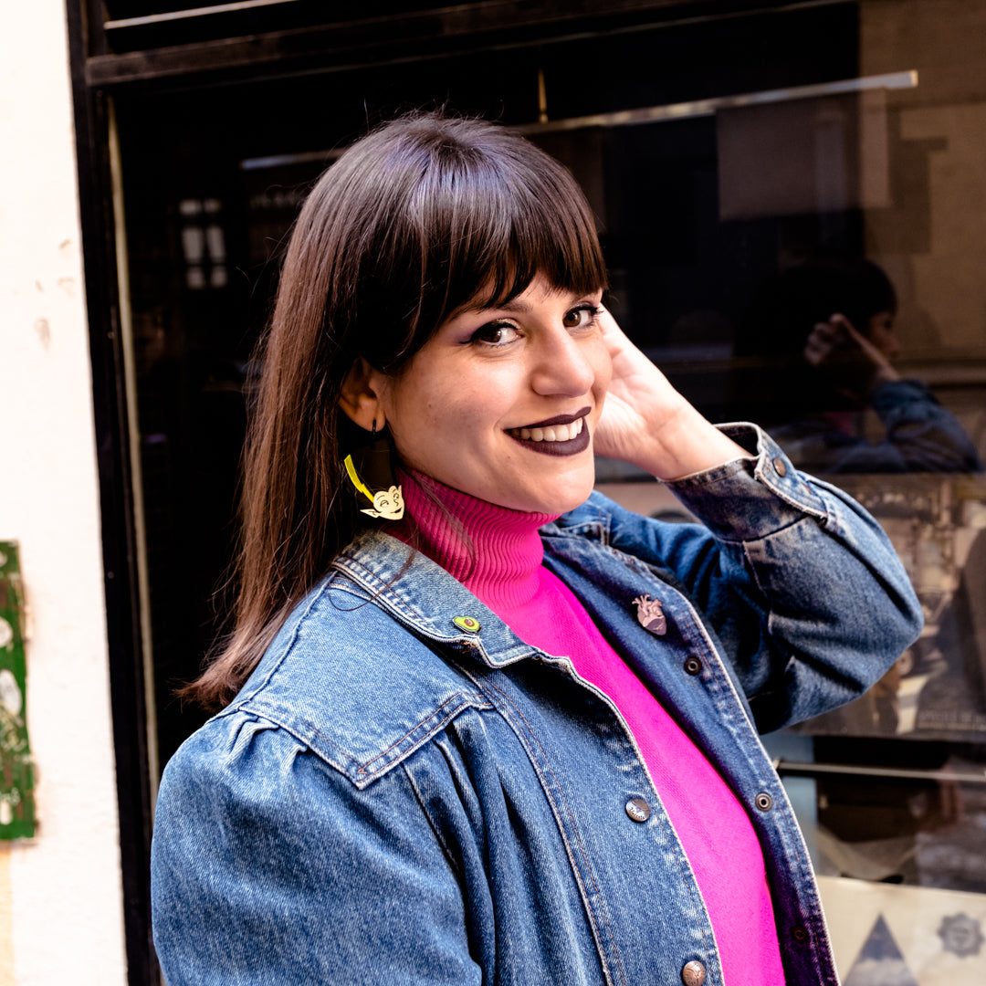 Pendientes de metacrilato inspirados en tu serie de la infancia, Estos pendientes tan cañeros y originales realizados a mano son geniales para el día a día