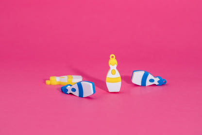 Los pendientes mas molones del verano, inspirados en el Grand prix y la prueba de los bolos, divertidos y coloridos ideales para lucirlos a diario 