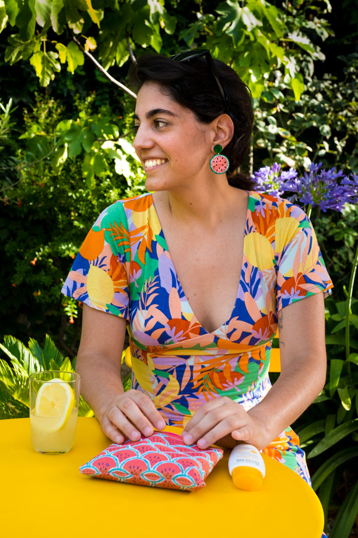 Pendientes de metacrilato ideales para verano. Coloridos y elegantes, hechos a mano